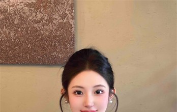全国中高端商务伴游《有处》微信：cnbv364